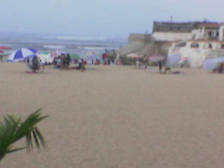 paloma f had pose bayna mazian alor fait attention si tu vx go cette plage