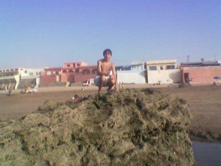 c moi tjr fouad avec un peu khof laytih hehe lachez votre comentaire